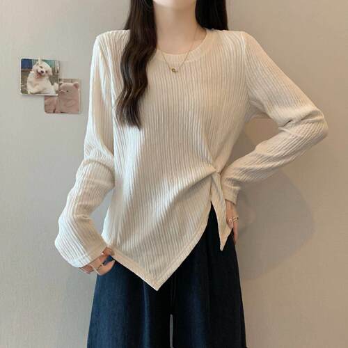 Texture slit long sleeved T-shirt for women to look fat