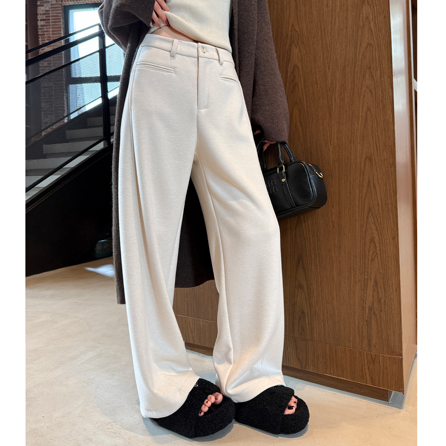 白色羊毛呢阔腿裤女春秋冬季