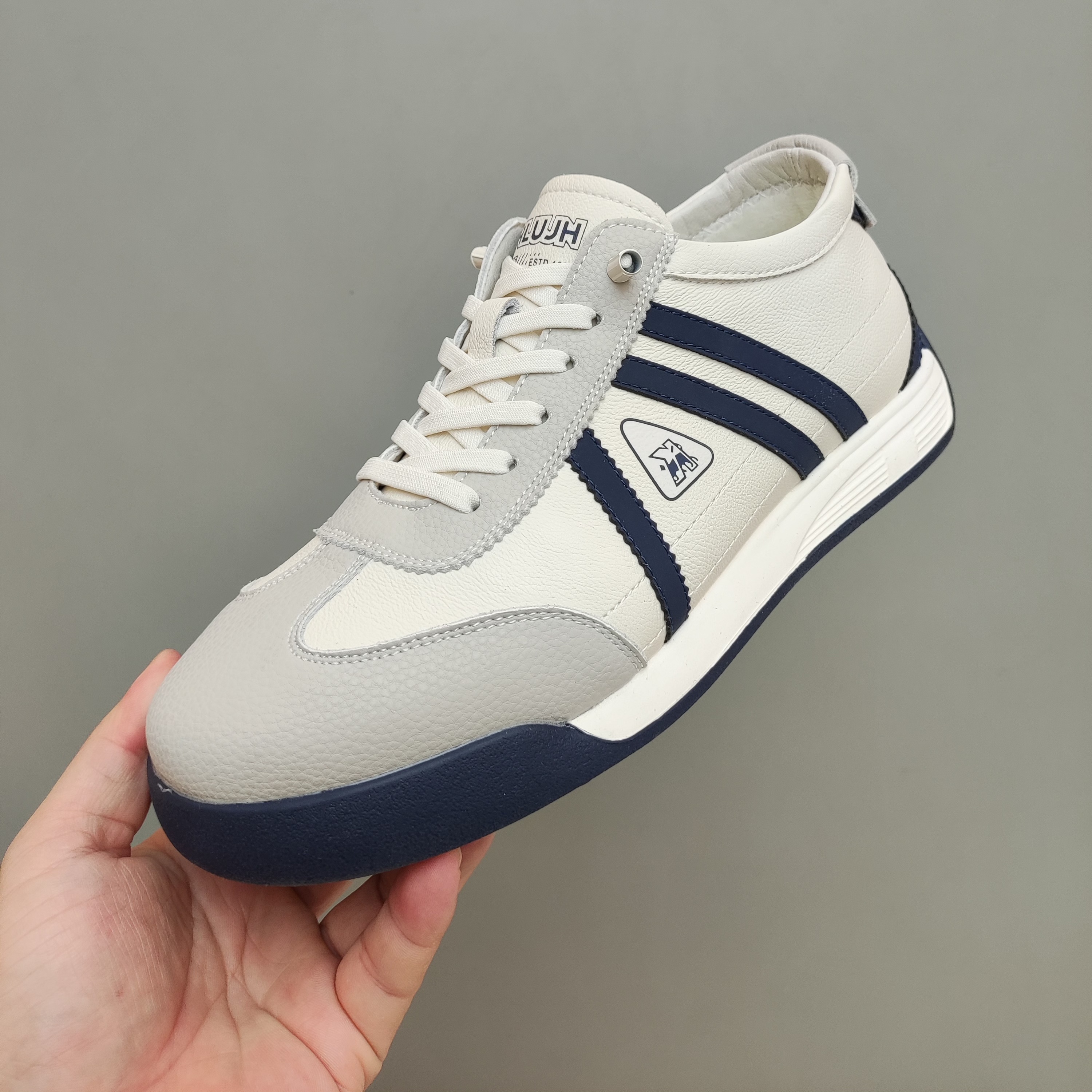 yBCHY-3休闲鞋休闲鞋加绒2025秋冬男鞋时尚百搭舒适韩版气质保暖