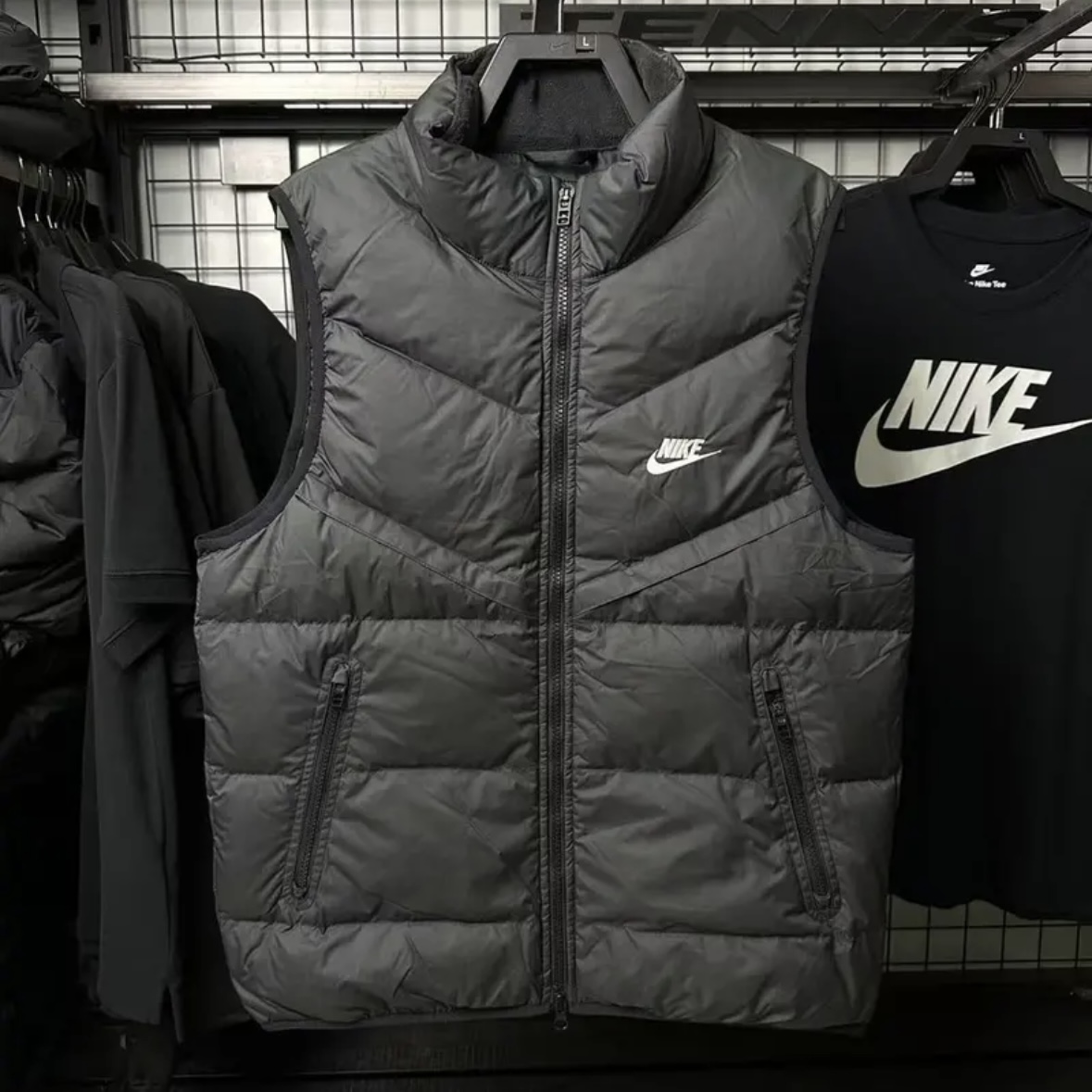 NIKE/耐克 运动休闲保暖舒适百搭立领棉服FB8202-011
