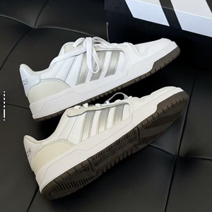 Adidas/阿迪达斯ENTRAP 男女同款低帮舒适耐磨运动休闲板鞋JP9959