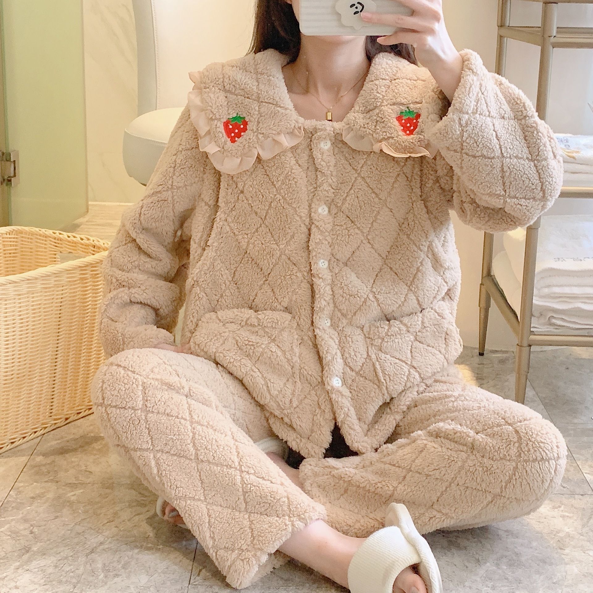 新款月子服法兰绒加厚保暖孕妇产后哺乳衣舒绒棉珊瑚绒冬季家居服