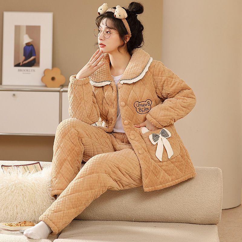 睡衣女秋冬季三层夹棉珊瑚绒夹棉袄加绒保暖新款法兰绒家居服套装