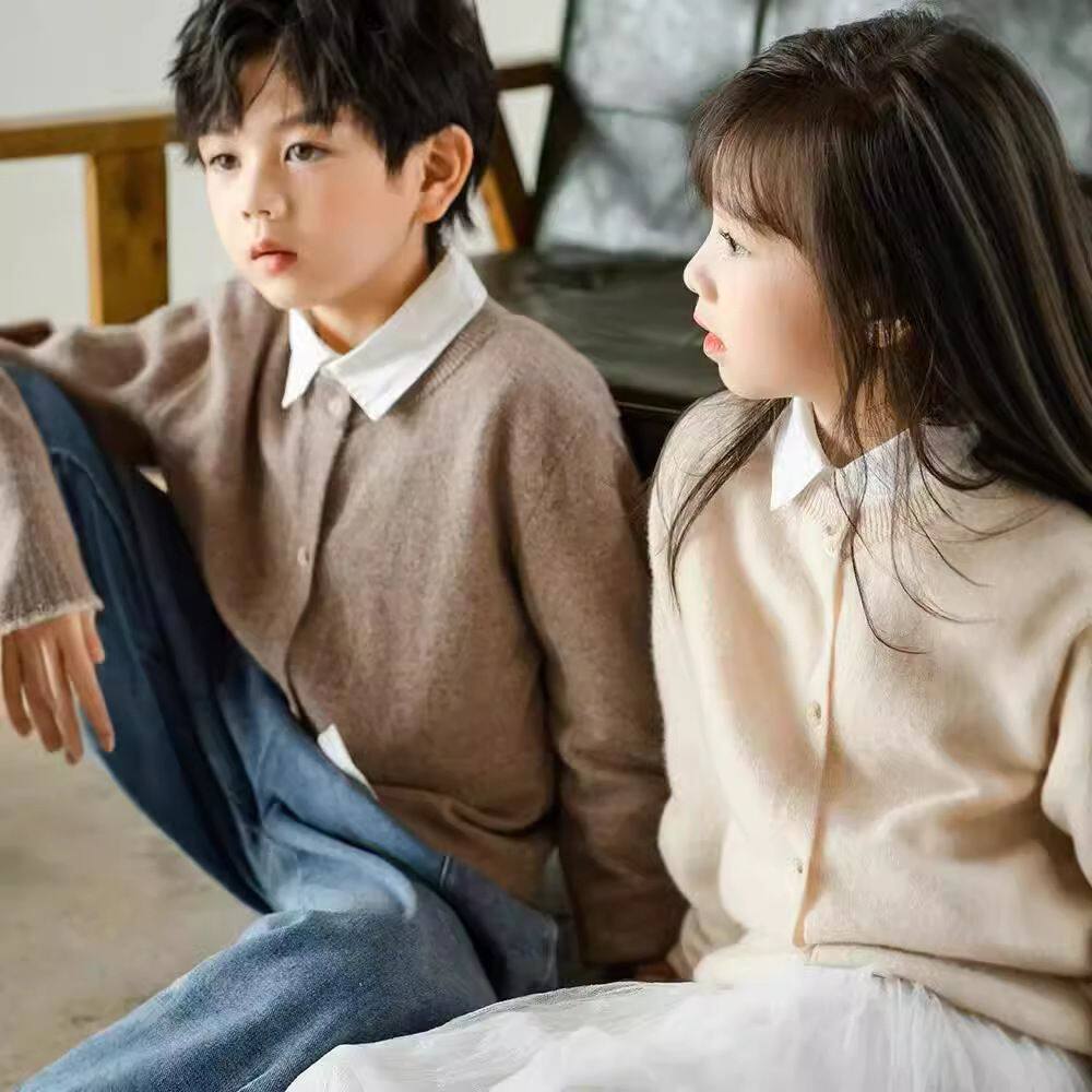 新款儿童100羊毛开衫圆领秋季男童针织开衫纽扣女童纯色打底毛衣