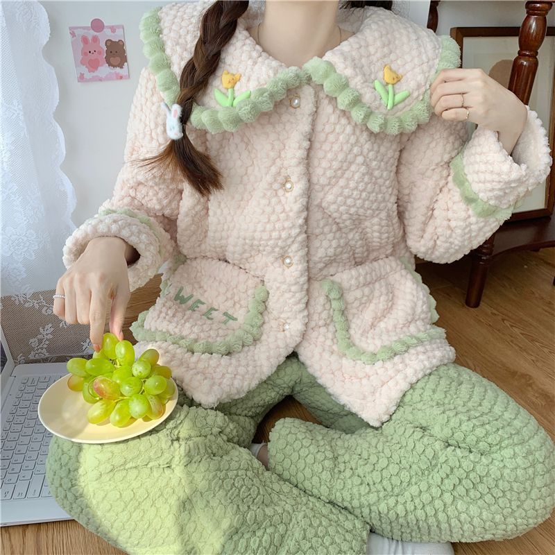 三层夹棉袄睡衣女秋冬季新款珊瑚绒加厚加绒外穿法兰绒家居服套装