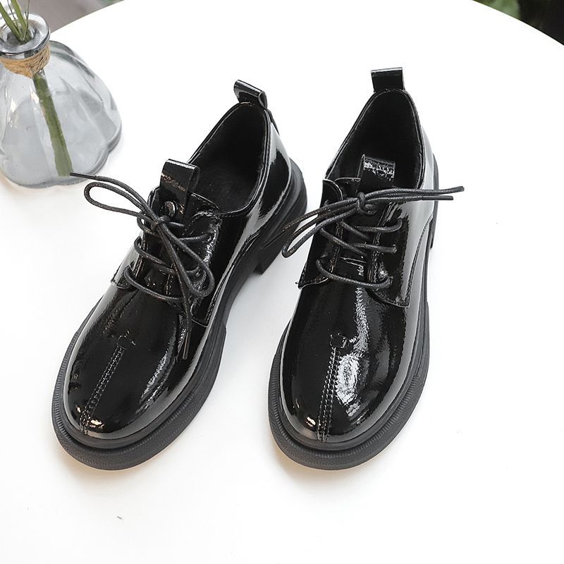 小皮鞋女英伦风学生韩版加绒百搭2025新款春秋单鞋女平底网红鞋潮