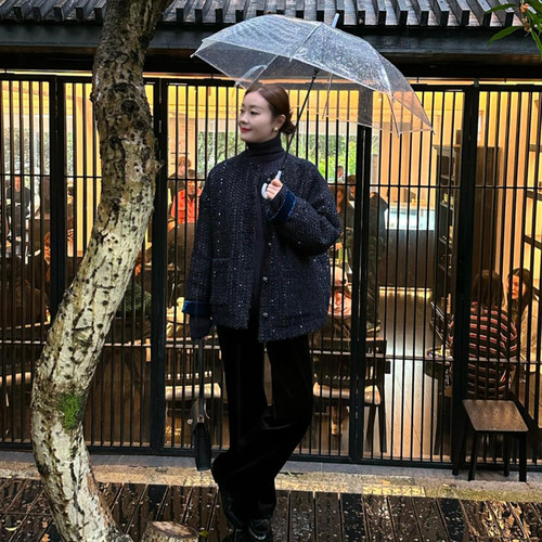 T井姐妹【蓝茵羽绒版】减龄高级感宽松小香外套女秋YRF2510-TJ543