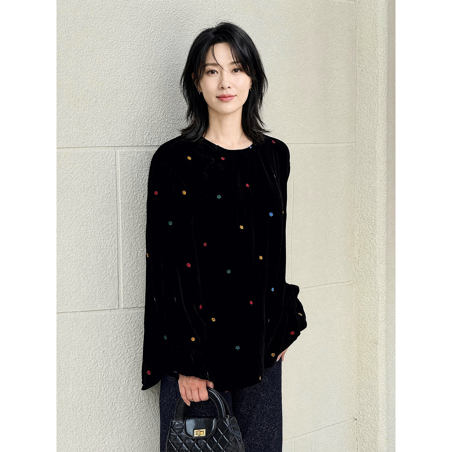 T井姐妹【盘扣丝绒】新款设计感刺绣桑蚕丝长袖T恤女TX2507-TJ430图片