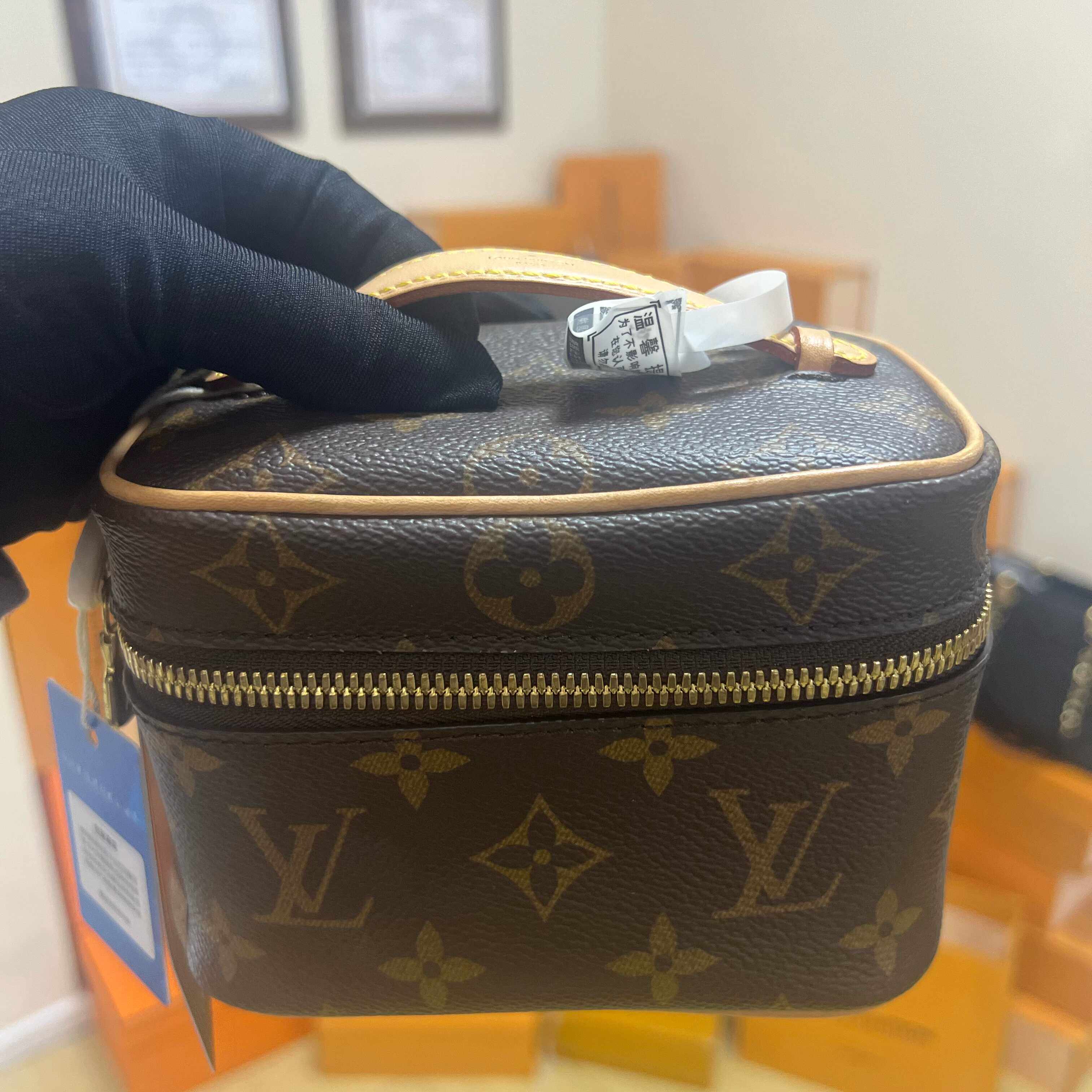 路易威登女包老花盒子包化妆包M44936