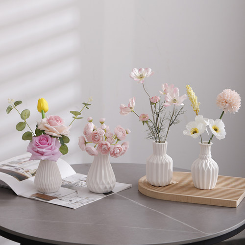 瓷古人花瓶摆件桌面装饰品