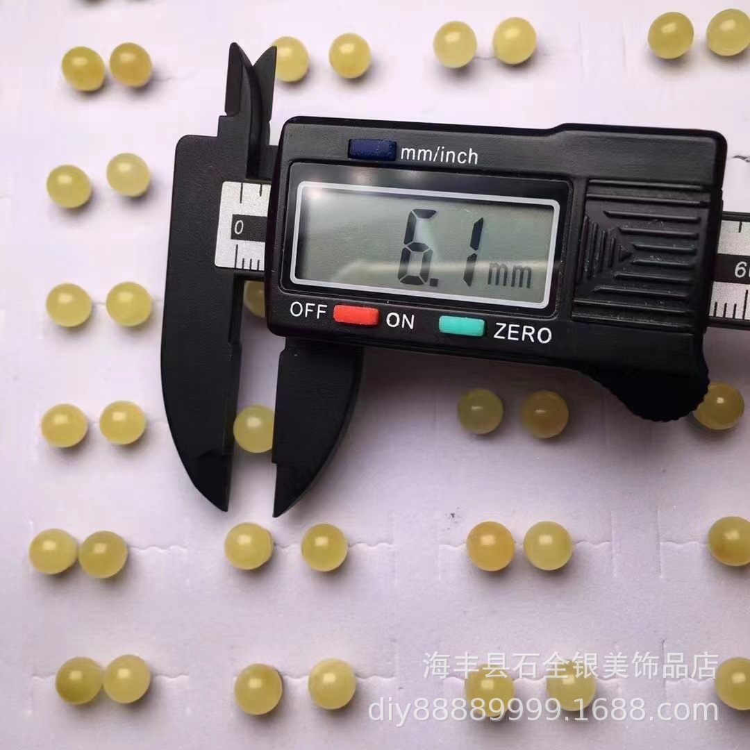 天然蜜蜡圆珠小灯泡耳钉款镶嵌925银针成色干净女士气质耳饰