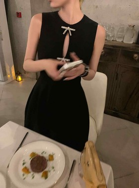 Mas Mash生日裙子女春夏西装礼服裙收腰镂空水钻蝴蝶结背心连衣裙