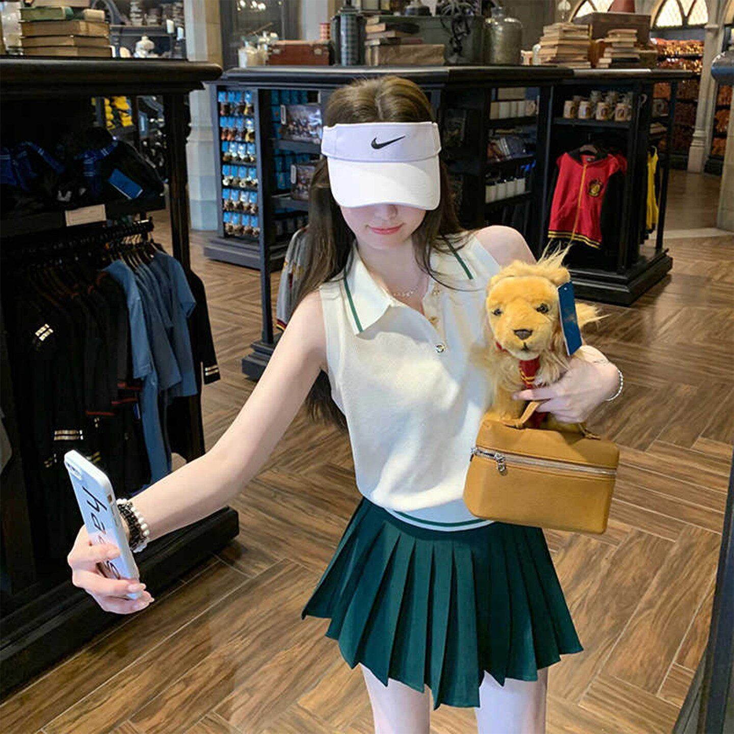 夏季简约白色Polo领无袖背心T恤女青春时尚修身甜辣小上衣