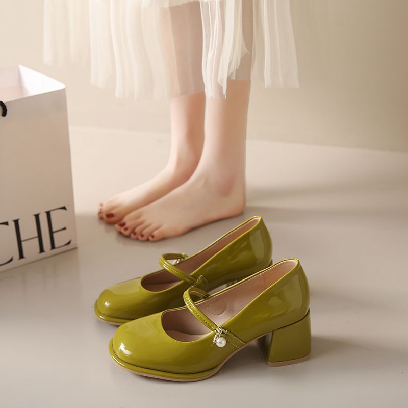 法式仙女风浅口乐福鞋女漆皮珍珠扣粗跟小个子显瘦高跟春单鞋百搭