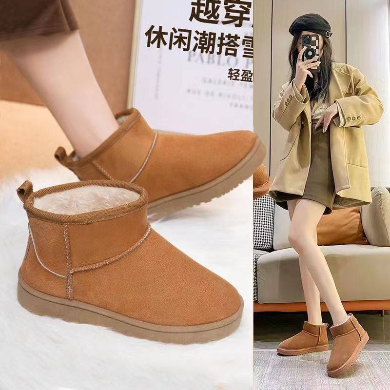 冬季新款雪地鞋大码平底短筒东北棉鞋男加绒加厚保暖雪地靴女