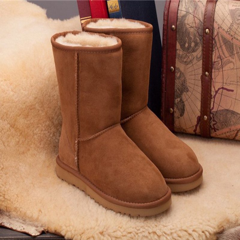 雪地靴女中筒男女款保暖雪地靴