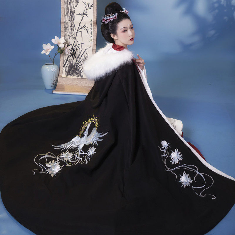 派缇雅濯瑶原创斗篷汉服女秋冬季长款加绒加厚中国风古装披风外套