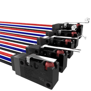 现货大电流防水微动开关带线行程限位检测开关常开常闭防油IP67