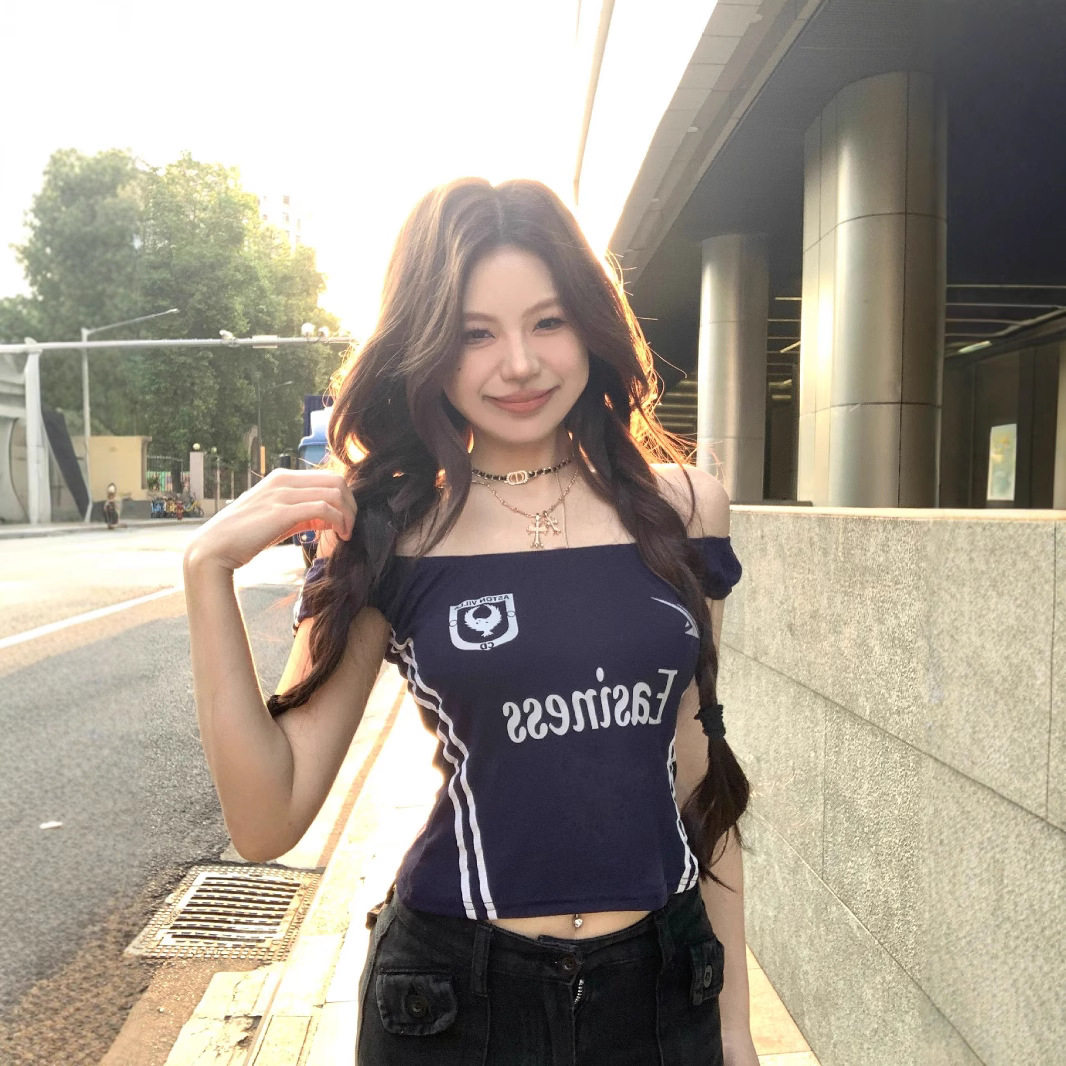 美式y2k红色吊带背心女夏季泰式辣妹性感一字肩抹胸上衣独特绝美