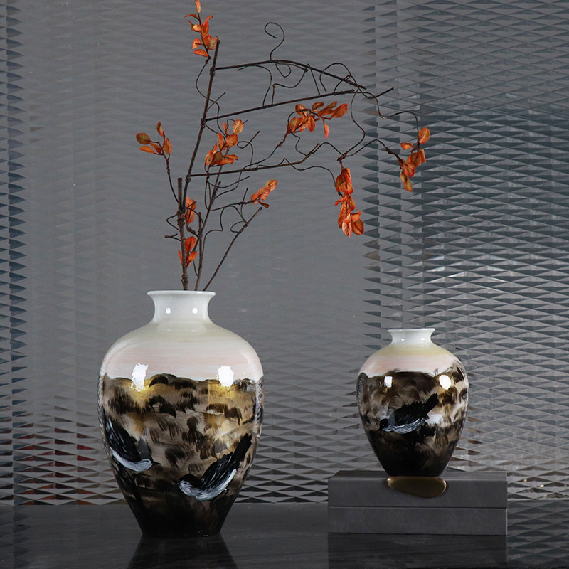 新中式创意手绘喜鹊花器花瓶装饰摆件样板房间酒店桌面艺术品摆设