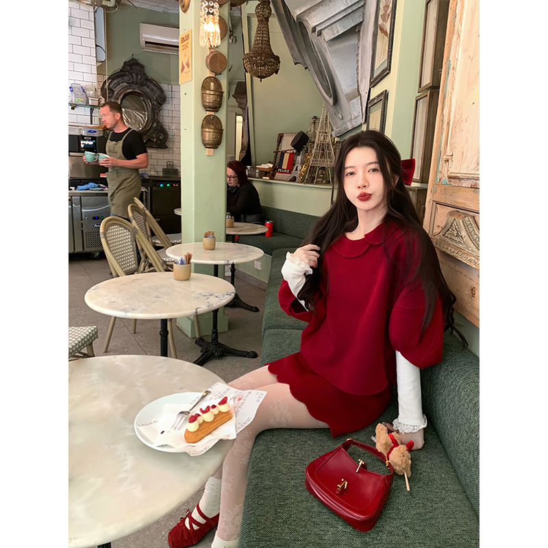 红色上衣+半身裙套装新年圣诞