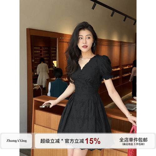 张阿星【塞纳晚风】法式高级感气质镂空拼接设计收腰小黑裙连衣裙