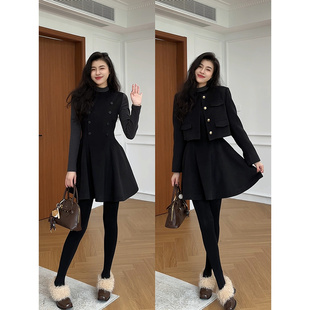 张阿星【柏林庄园】复古千金感短款毛呢羽绒外套+撞色连衣裙套装