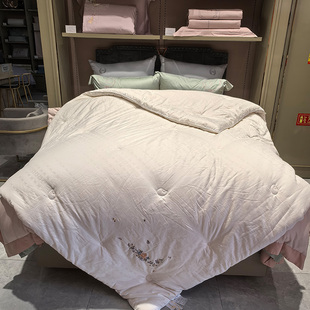【热卖爆款】悦达家纺《邂逅》全棉绣花大豆被保暖素色亲肤柔软