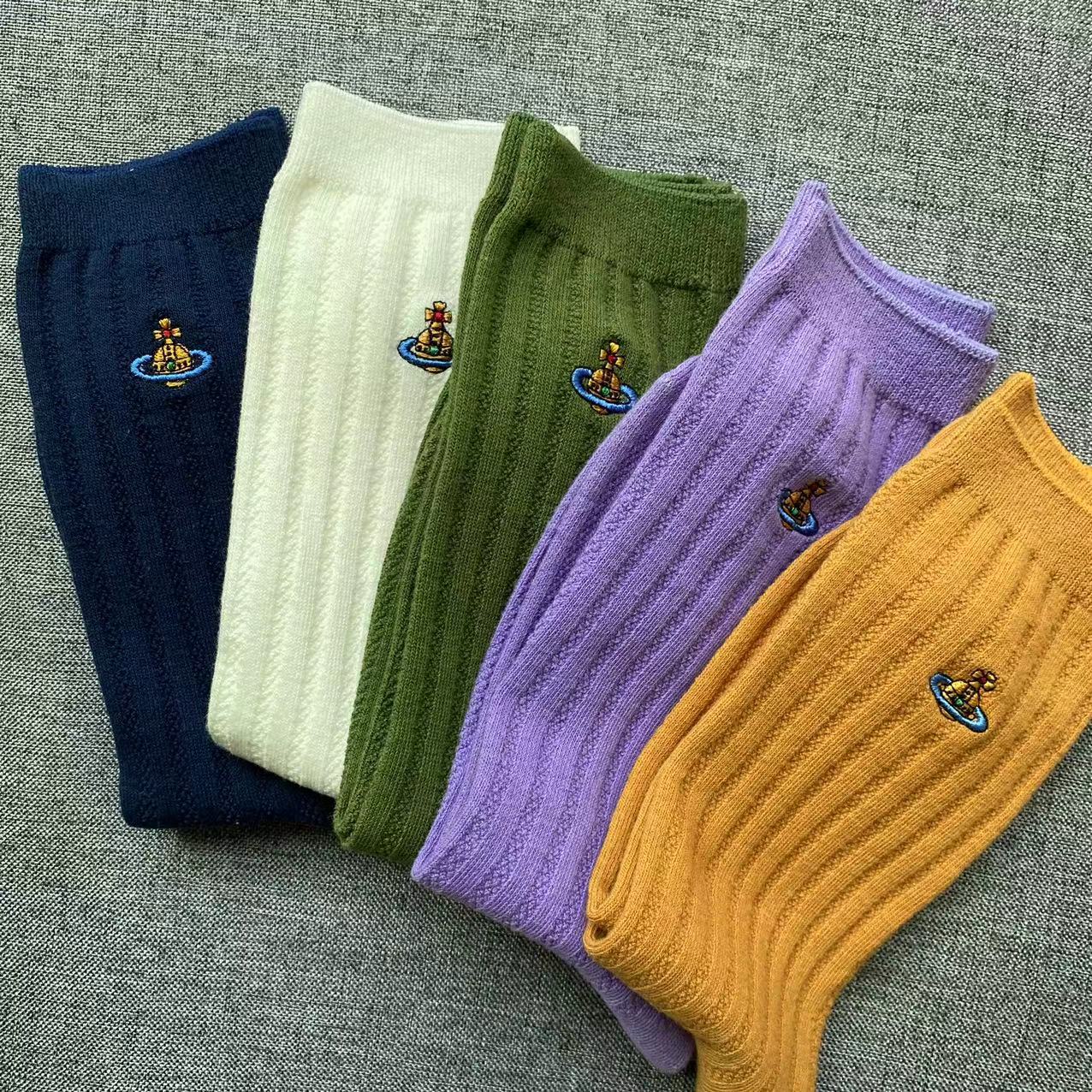 日本西太后全棉土星刺绣袜子坑条纹混色双针女中筒简约堆堆潮款袜