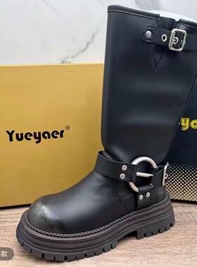 复古机车靴圆头厚底皮带扣拨冗骑士靴W34DYV2702901T