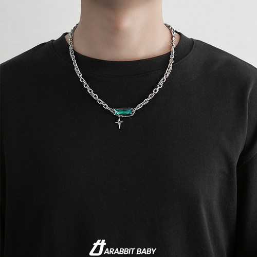 钛钢古巴链男女绿钻项链