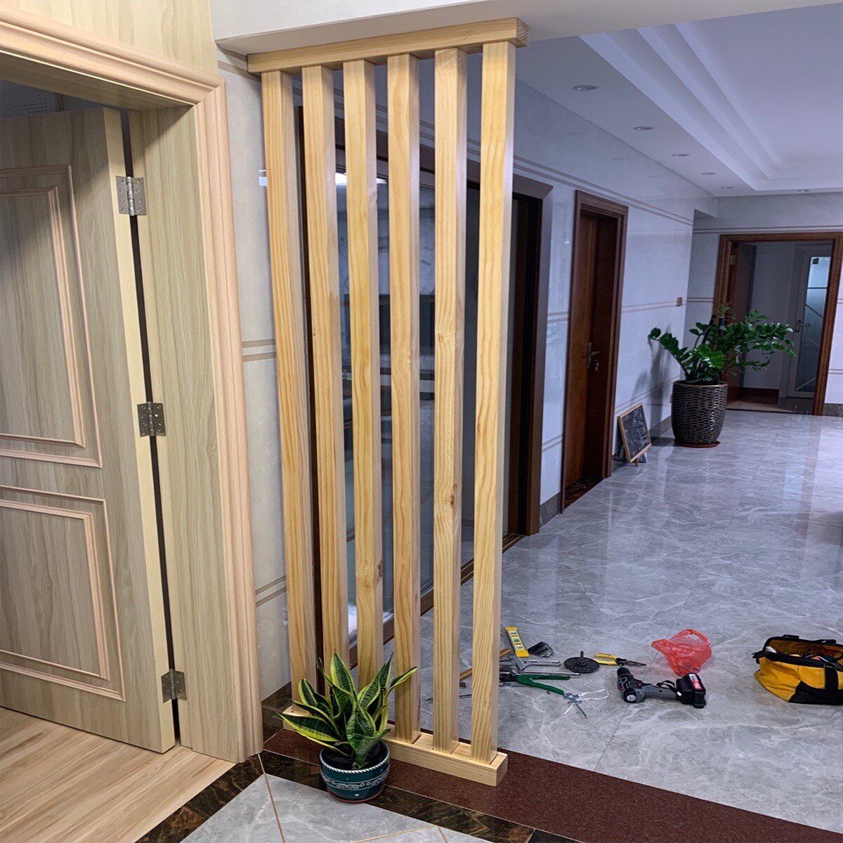 实木隔断客厅竖条立柱现代装饰家用玄关北欧格栅免打孔座屏风