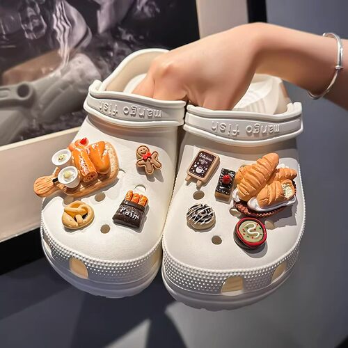 洞洞鞋配饰高级感鞋花适配crocs