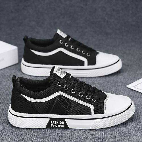 帆布鞋男款2025年新款复古黑色防滑板鞋青少年潮流百搭休闲运动鞋