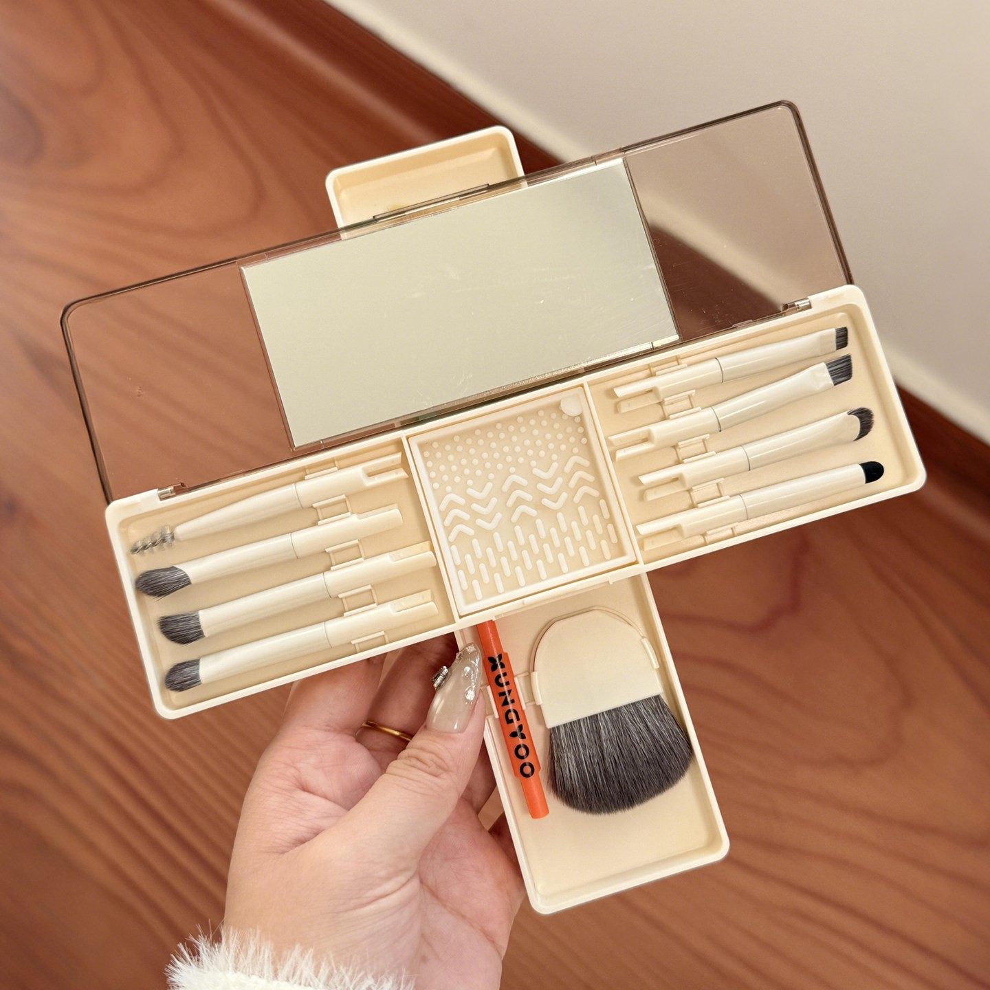 多功能化妆刷套装新手眼影刷旅行便携美容工具初学者全套修容刷,彩妆/香水/美妆工具,化妆刷,淘宝优惠券,粉丝福利购,淘宝优惠卷