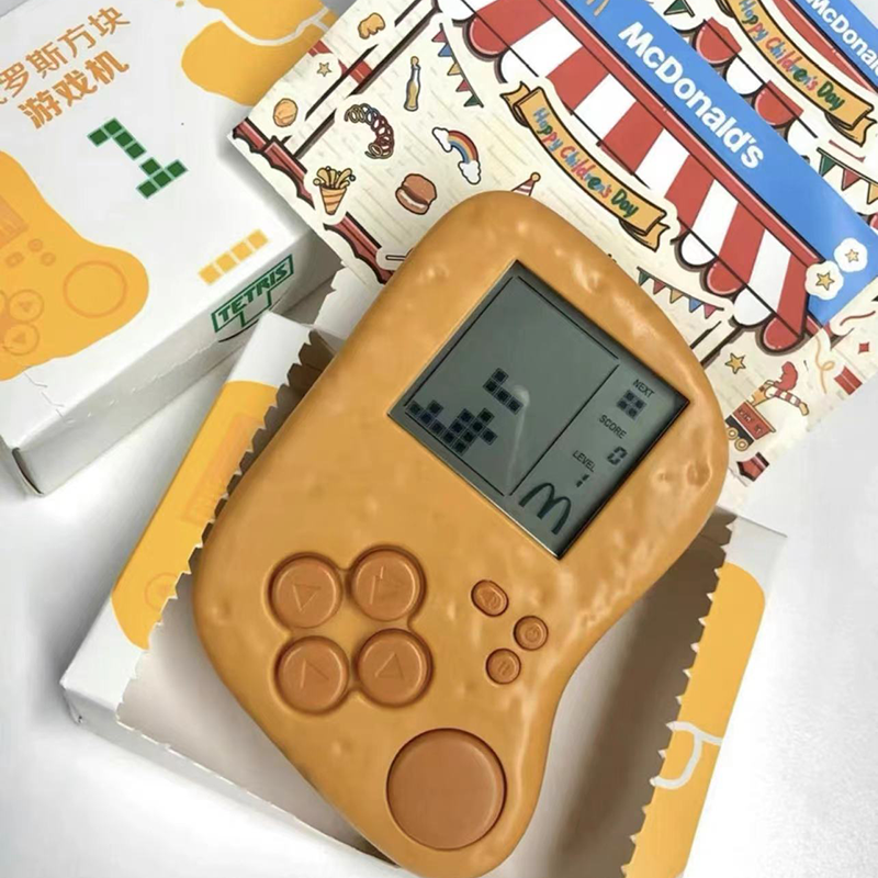 麦当劳麦乐鸡鸡块俄罗斯方块麦当劳游戏机限量发售
