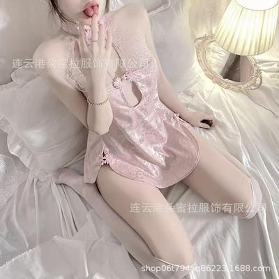 忧郁的猫古典性感镂空露背丝绒诱惑高开叉复古旗袍套装情调睡裙女