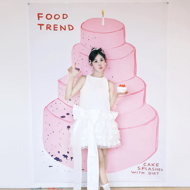 ins女孩生日装饰韩系手绘粉色蛋糕挂布周岁派对布置气球蛋糕材料