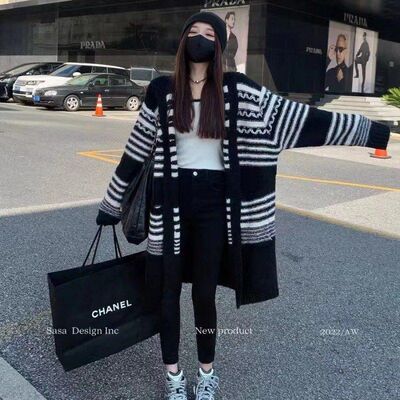 SASA经典不过时 慵懒中长款设计条纹撞色开衫女米兰绒外套