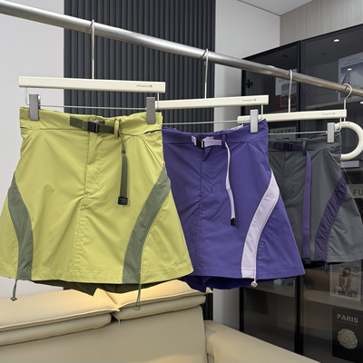 棵米ai蕉家！户外山系撞色徒步登山防走光裙裤速干工装A字短裙女