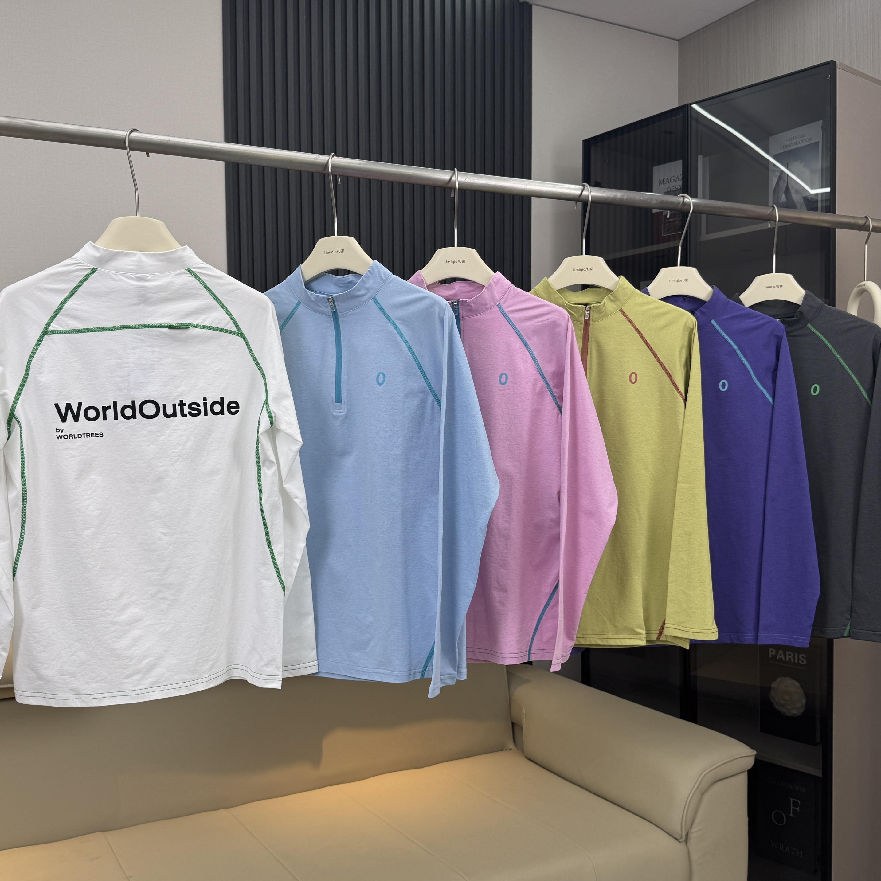 ^棵米0素家!户外山系情侣字母撞色明线运动立领训练骑行长袖T恤