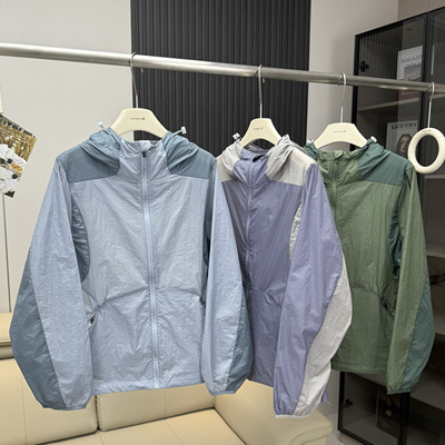 夏日公式！户外徒步轻薄运动透气防晒服男女撞色连帽皮肤衣防晒衣