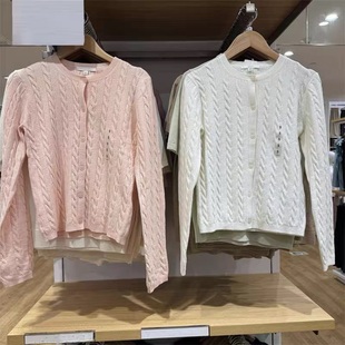 针织毛衣女471612 长袖 棵米ai蕉家扭花圆领针织开衫 外套简约时尚