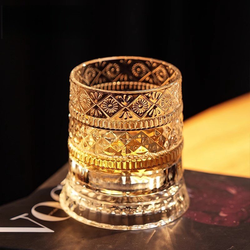 水晶底旋转威士忌酒杯