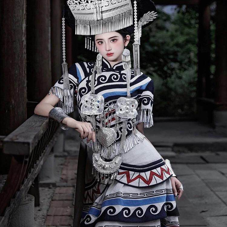 新款凉山彝族服装全棉麻民族服