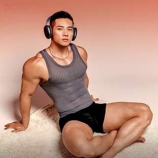 微透薄款性感背心男士冰丝修身高弹亲肤健身运动打底小衫汗衫潮