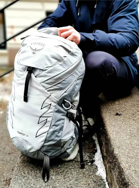 现货小鹰Osprey Tempest暴风户外背包登山包女户外徒步轻量包20L