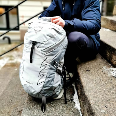 Osprey小鹰户外20L男女背包