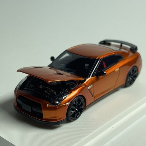 1/64日产GT-R(R35)仿真汽车模型