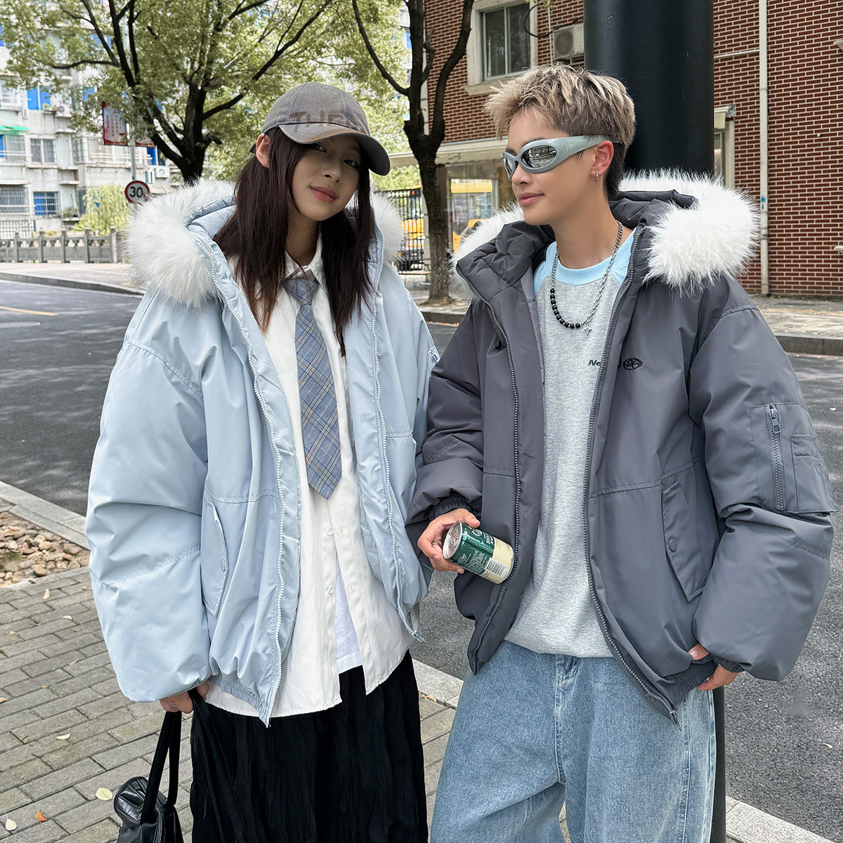 星同款情侣款大毛领派克服羽绒服冬季新款保暖工装棉服女外套